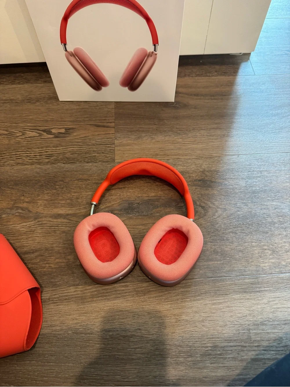 Apple AirPods Max (2020) Pink Lightning Headphones w/ Smart Case, Box & Cable
